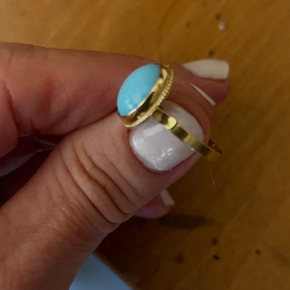 Vintage 9k gold turquoise oval ring. Size 8 - Picture 4 of 8
